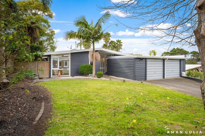 4 Gladys Avenue, Glenfield, Auckland - Carousel 1