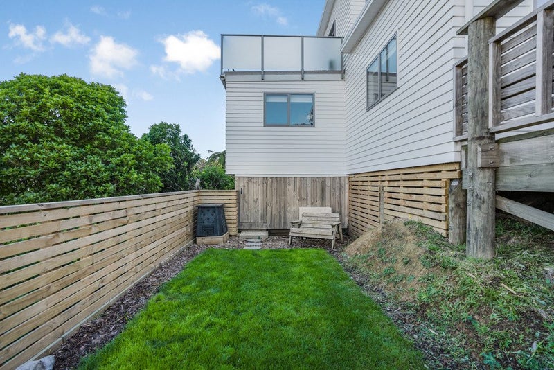 57 Normandale Road, Normandale, Lower Hutt - Carousel 24