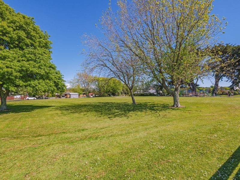 68 Carter Crescent, Awapuni, Palmerston North - Carousel 16