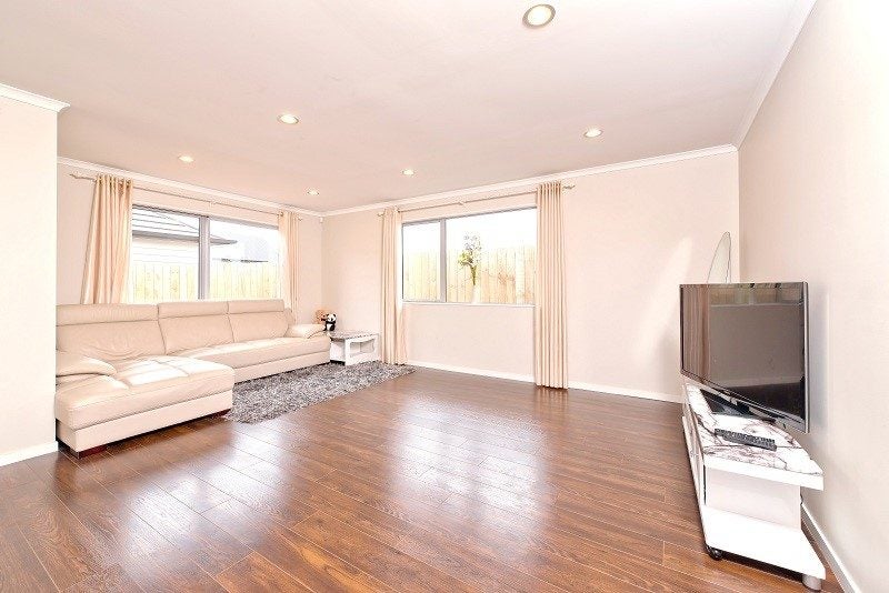 14 Tete Lane, Takanini, Auckland - Carousel 2