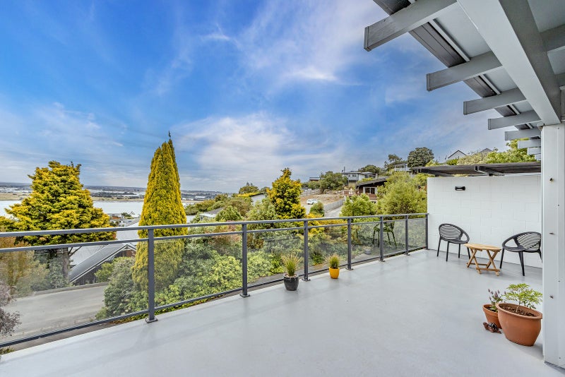 10 Clementine Lane, Mount Pleasant, Christchurch - Carousel 2