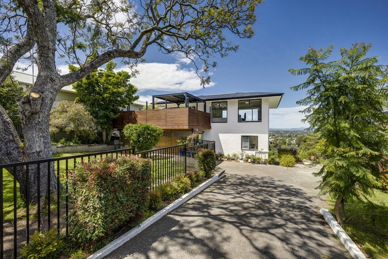 54 Napier Terrace, Hospital Hill, Napier - Carousel 1
