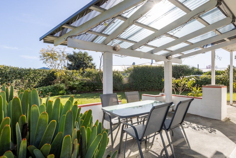 9 Moray Place, Tamatea, Napier - Carousel 2