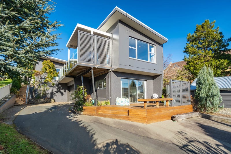 52 Signal Hill Road, Opoho, Dunedin - Carousel 2