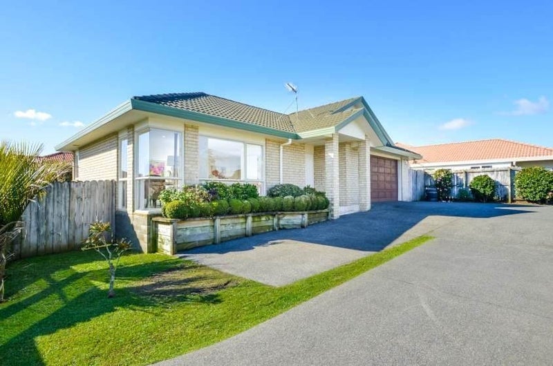 1/19 Carniew Place, Dannemora, Auckland - Carousel 2