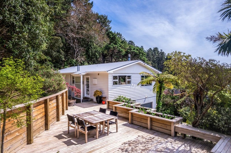 96 Kamahi Street, Stokes Valley, Lower Hutt - Carousel 1