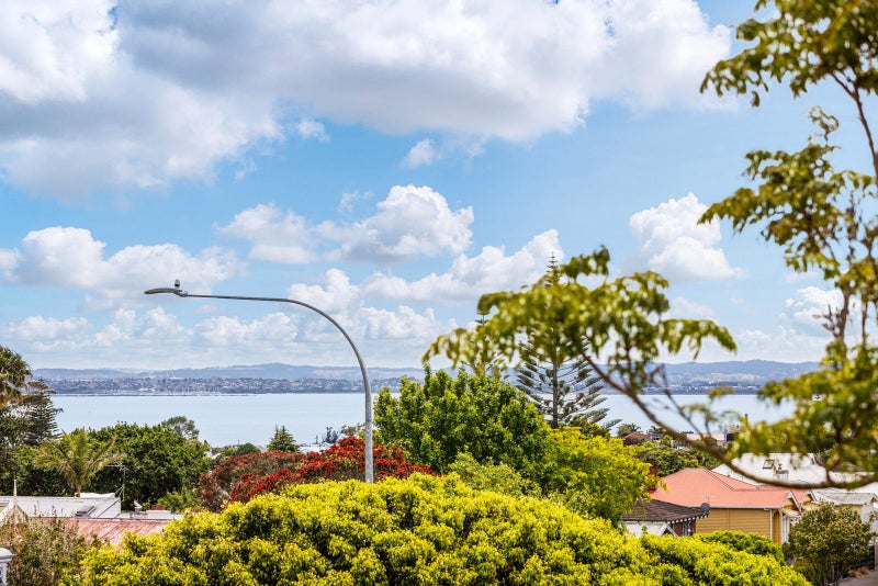 39B Garnet Road, Westmere, Auckland - Carousel 2