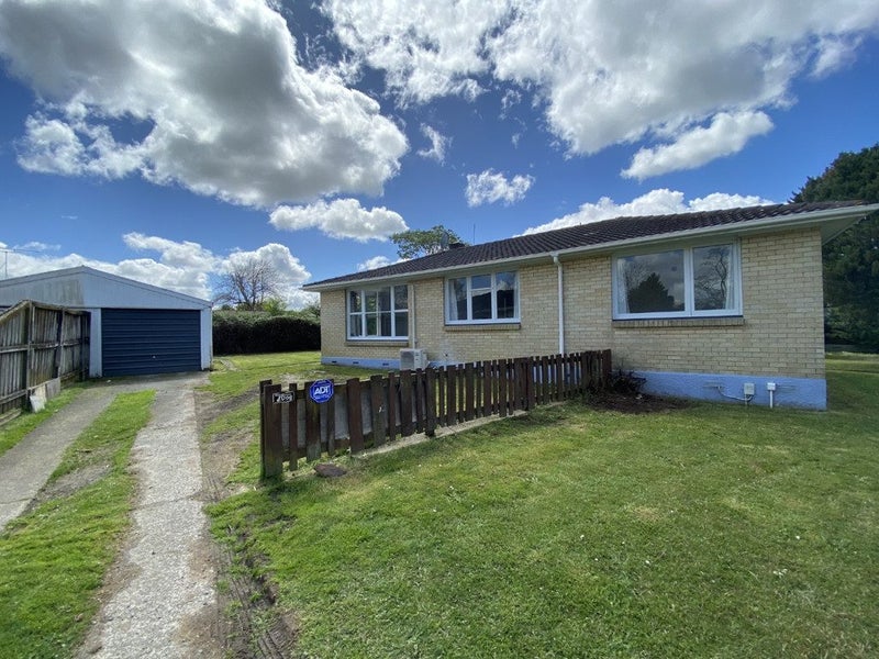 24 James Henry Crescent, Huntly, Huntly - Carousel 2