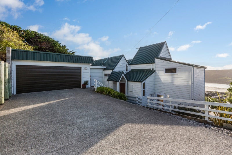 22A Kahu Road, Paremata, Porirua - Carousel 2