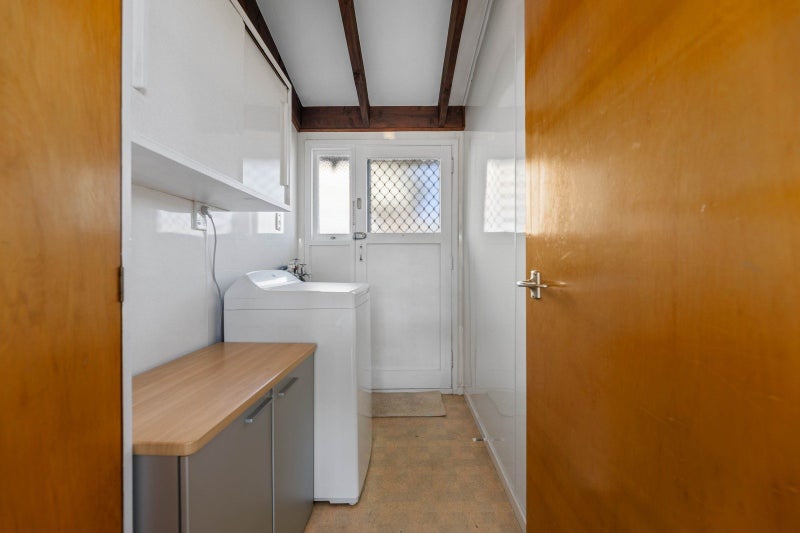 23 Rotokawa Street, Taupō - Carousel 13