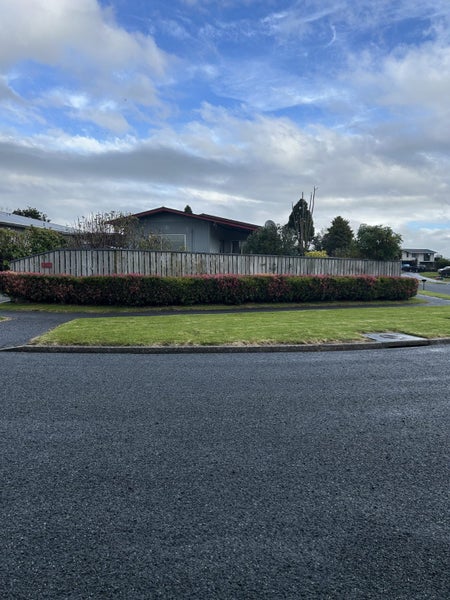 24A Adela Stewart Drive West, Athenree, Waihi Beach - Carousel 1