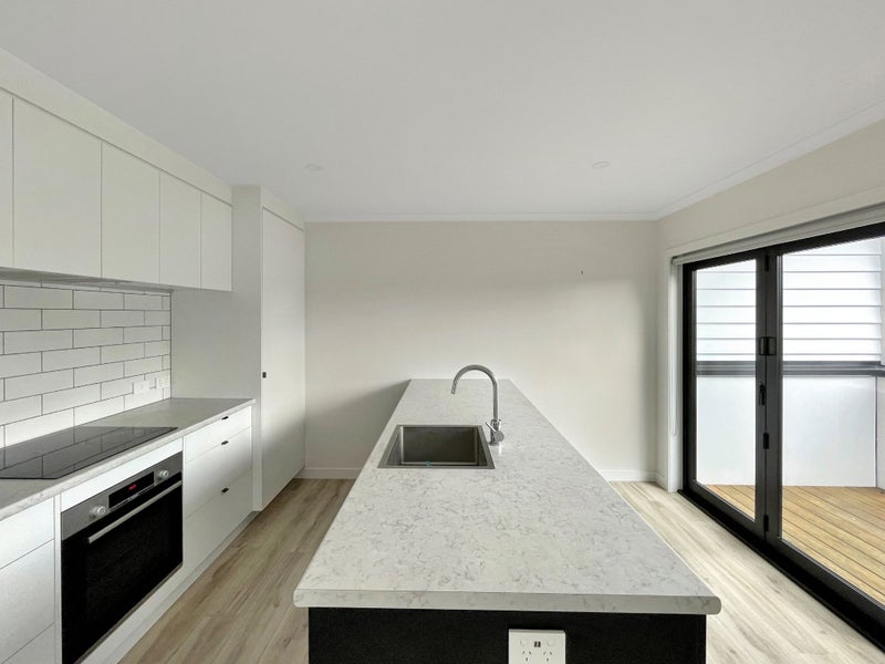 3/13 Manning Street, Hamilton Central, Hamilton - Carousel 2