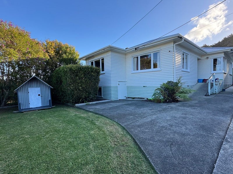 4 Fifth Avenue, Avenues, Whangarei - Carousel 1