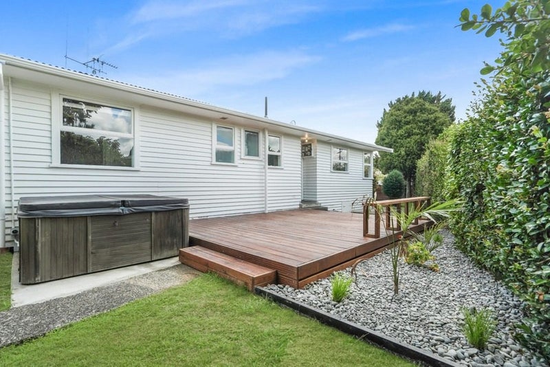 23 Dalesford Street, Silverdale, Hamilton - Carousel 14