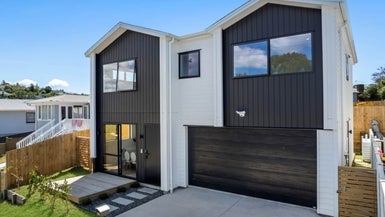 13B Tonkin Drive, Sunnynook, Auckland - Carousel 1