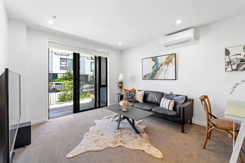 G02/1 Kimiora Street, Three Kings, Auckland - Carousel 1