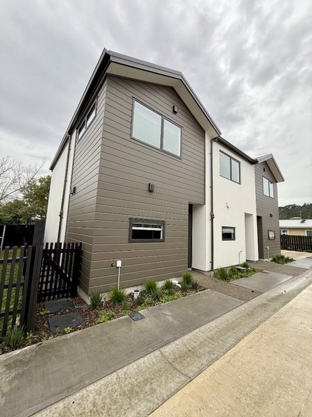 24B Pearce Crescent, Taita, Lower Hutt - Carousel 2