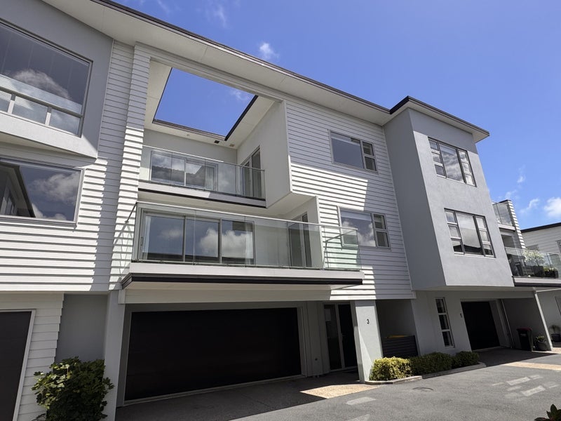 3 Lucern Lane, Petone, Lower Hutt - Carousel 1