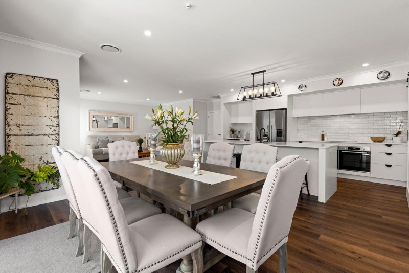 10 Whangaehu Place, Awatoto, Napier - Carousel 1