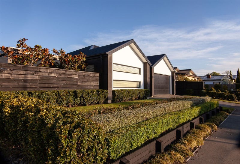 76 Grayshott Avenue, Casebrook, Christchurch - Carousel 2