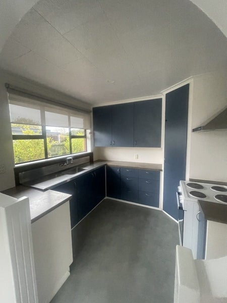 8 Humffrey Street, Grovetown, Blenheim - Carousel 2