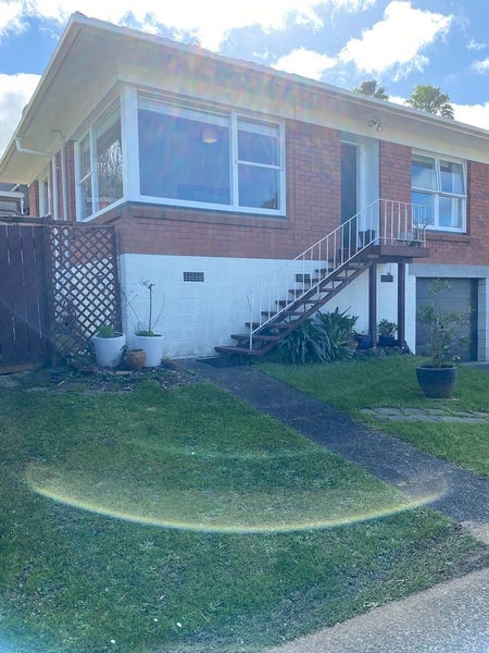 1/12 Gladys Avenue, Glenfield, Auckland - Carousel 2