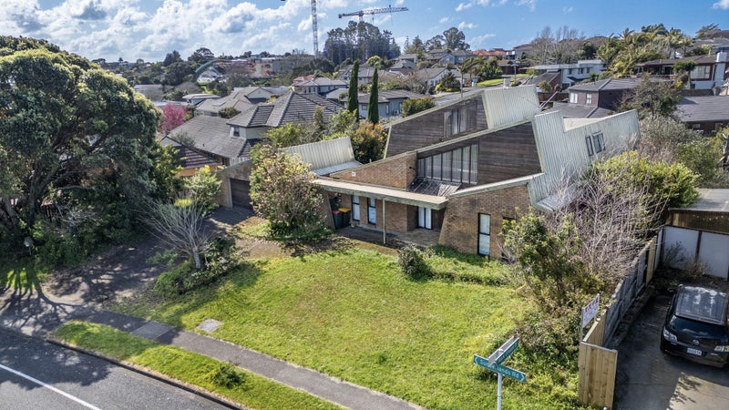 32 Sunderlands Road, Half Moon Bay, Auckland - Carousel 2