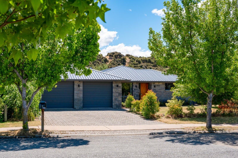 2 Sherwin Avenue, Albert Town, Wanaka - Carousel 2