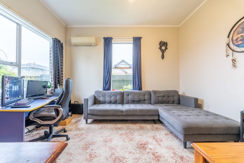 6 Livingstone Street, West End, Timaru - Carousel 2