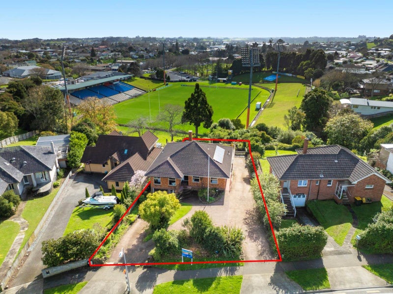 16 East Street, Pukekohe, Pukekohe - Carousel 2