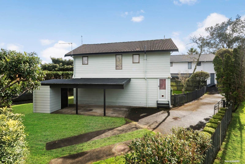 2/18 Manuka Road, Glenfield, Auckland - Carousel 17