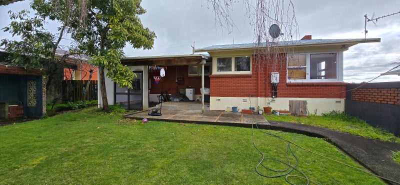 28 Garden Heights Avenue, Glenview, Hamilton - Carousel 16