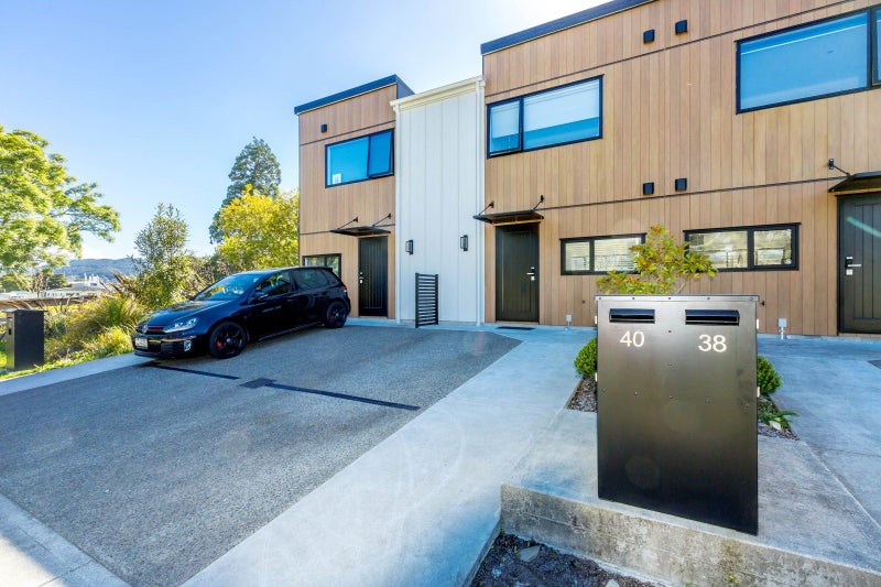 40 Dahl Drive, Wallaceville, Upper Hutt - Carousel 2