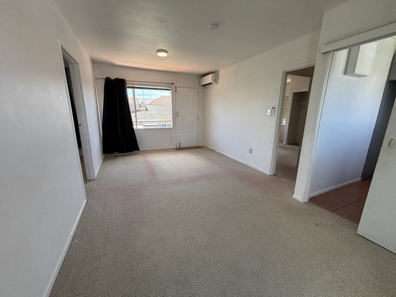 1/6 Eden View Road, Sandringham, Auckland - Carousel 2