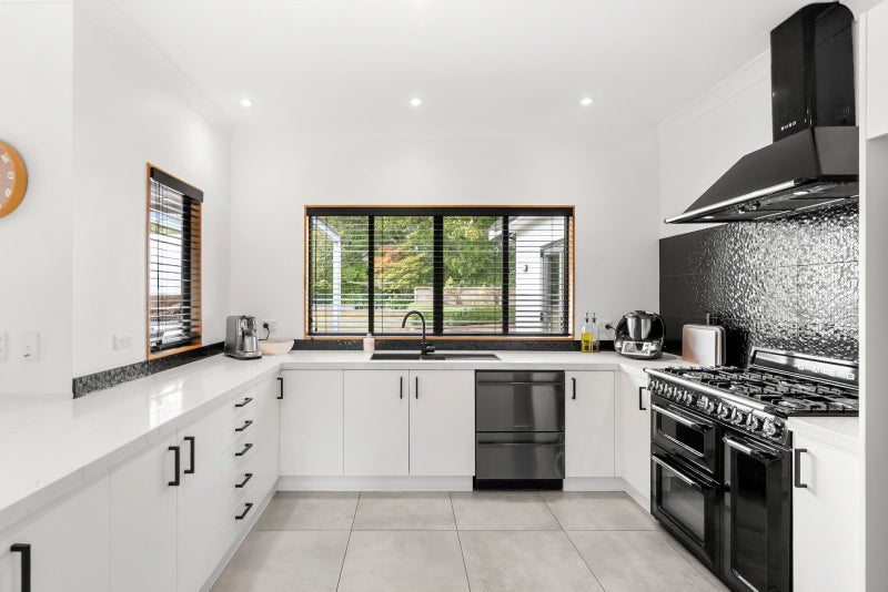 68 Parkes Line Road, Maymorn, Upper Hutt - Carousel 34