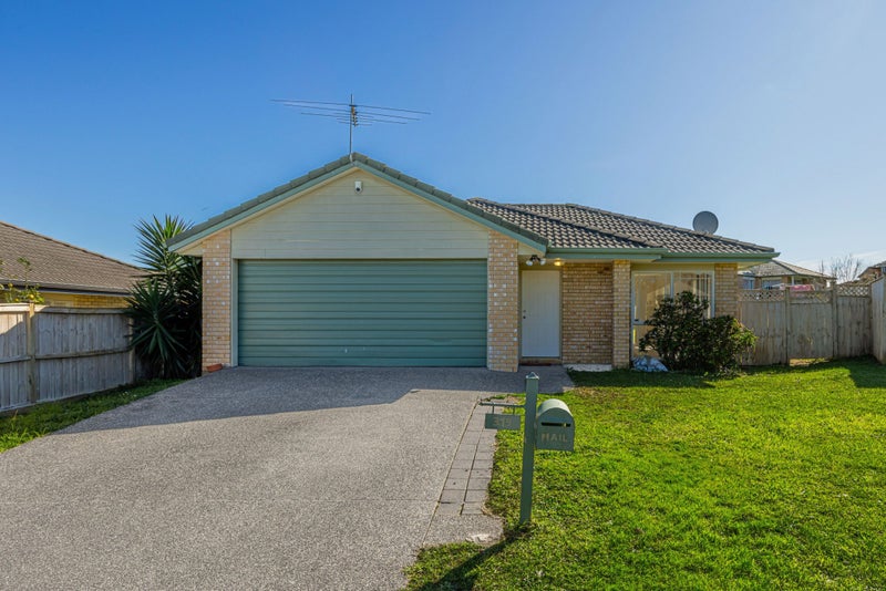319 Mahia Road, Weymouth, Auckland - Carousel 1