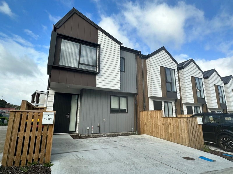 1/31 Mahalo Avenue, Wiri, Auckland - Carousel 1
