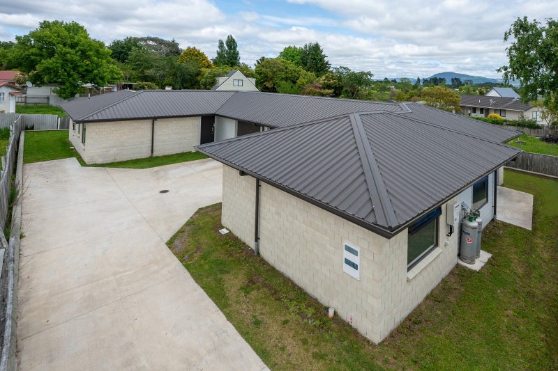 6CD Robinson Avenue, Holdens Bay, Rotorua - Carousel 1