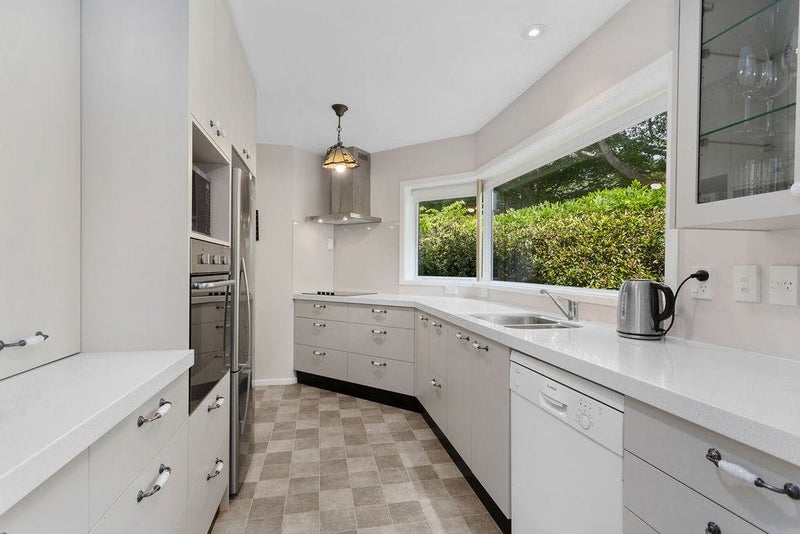 19 Bowenvale Avenue, Cashmere, Christchurch - Carousel 2