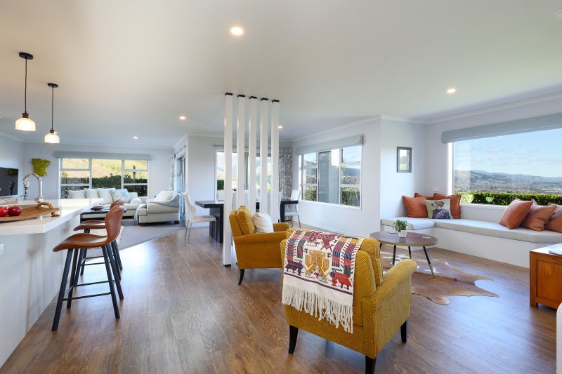 2 Crown Terrace, Britannia Heights, Nelson - Carousel 2