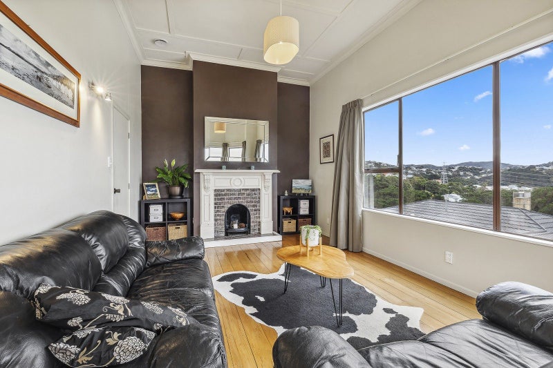 13 Tanera Crescent, Brooklyn, Wellington - Carousel 2