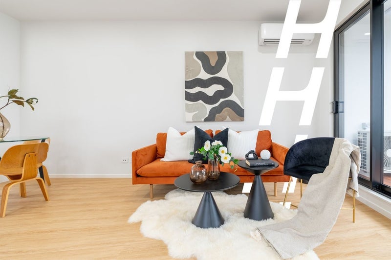 6/2 Flaunty Place, West Harbour, Auckland - Carousel 1