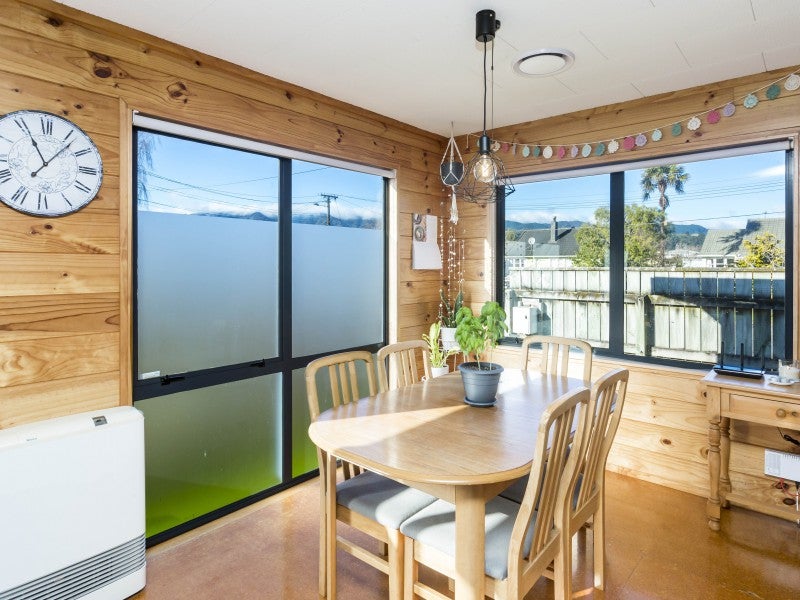 3 Hazel Street, Ebdentown, Upper Hutt - Carousel 2