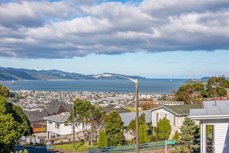 73 Miromiro Road, Normandale, Lower Hutt - Carousel 1