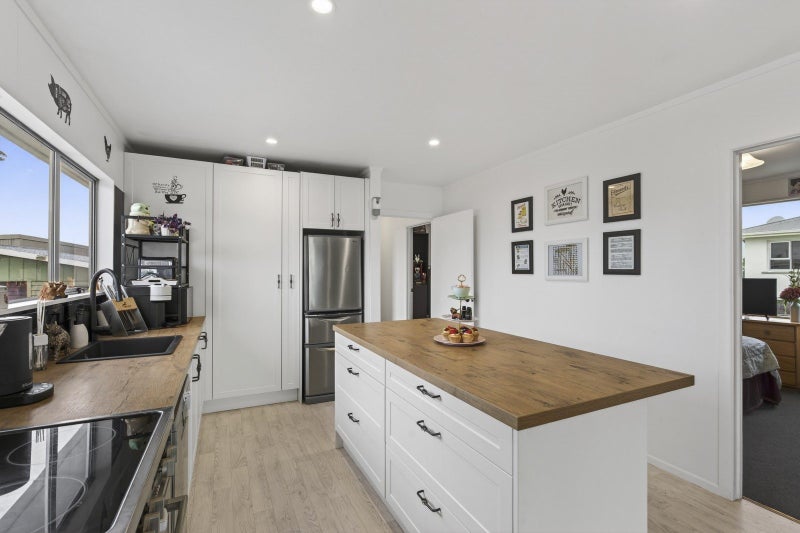 58 Mould Street, Waitara, Waitara - Carousel 2