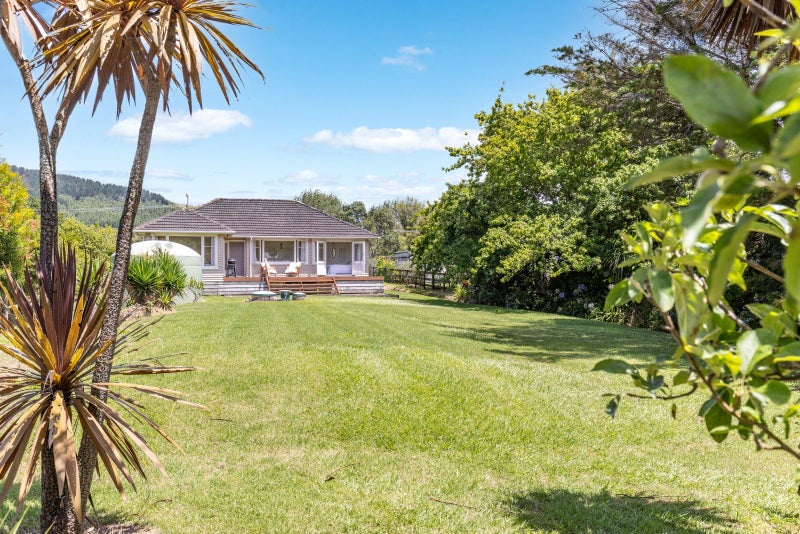 19 Bathgate Road, Pakiri, Wellsford - Carousel 1
