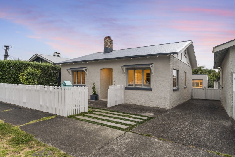 70 Old Mill Road, Westmere, Auckland - Carousel 1