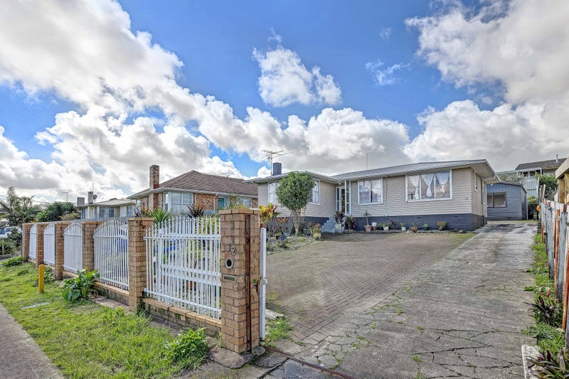 32 Rapson Road, Otara, Auckland - Carousel 2