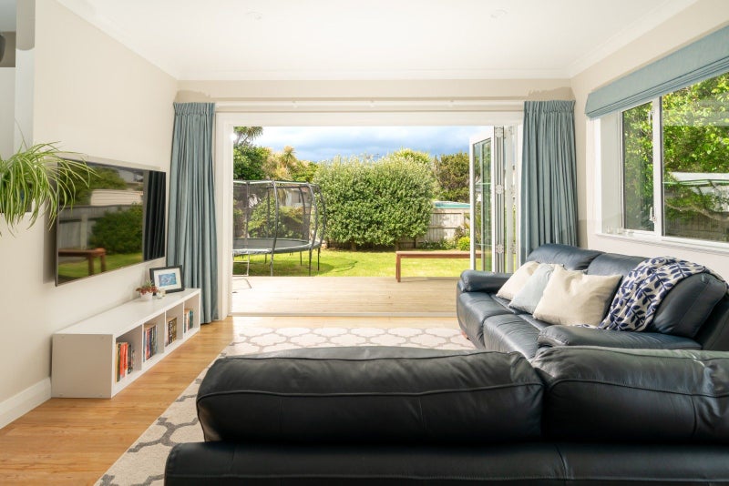 69 Tirangi Road, Rongotai, Wellington - Carousel 2