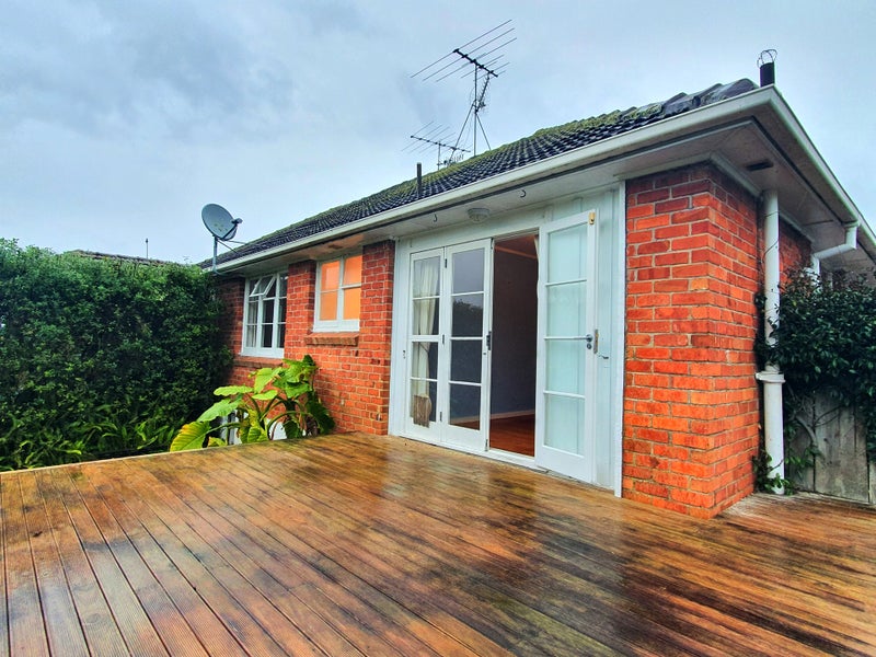 5 Titahi Street, One Tree Hill, Auckland - Carousel 1